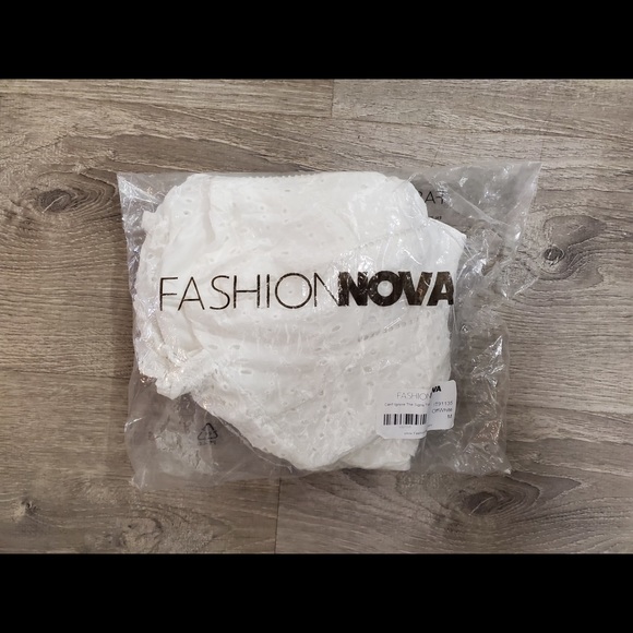 ‼️SOLD‼️ FASHION NOVA Top - Picture 7 of 7